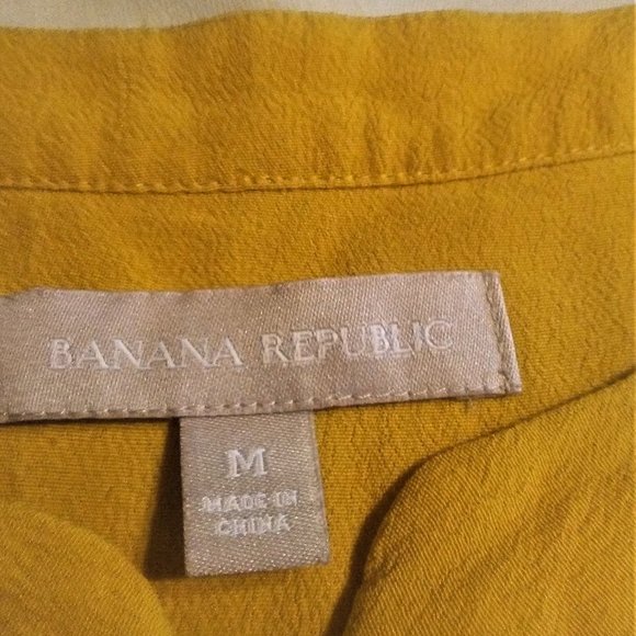 Banana Republic M Gold Top - Picture 7 of 7
